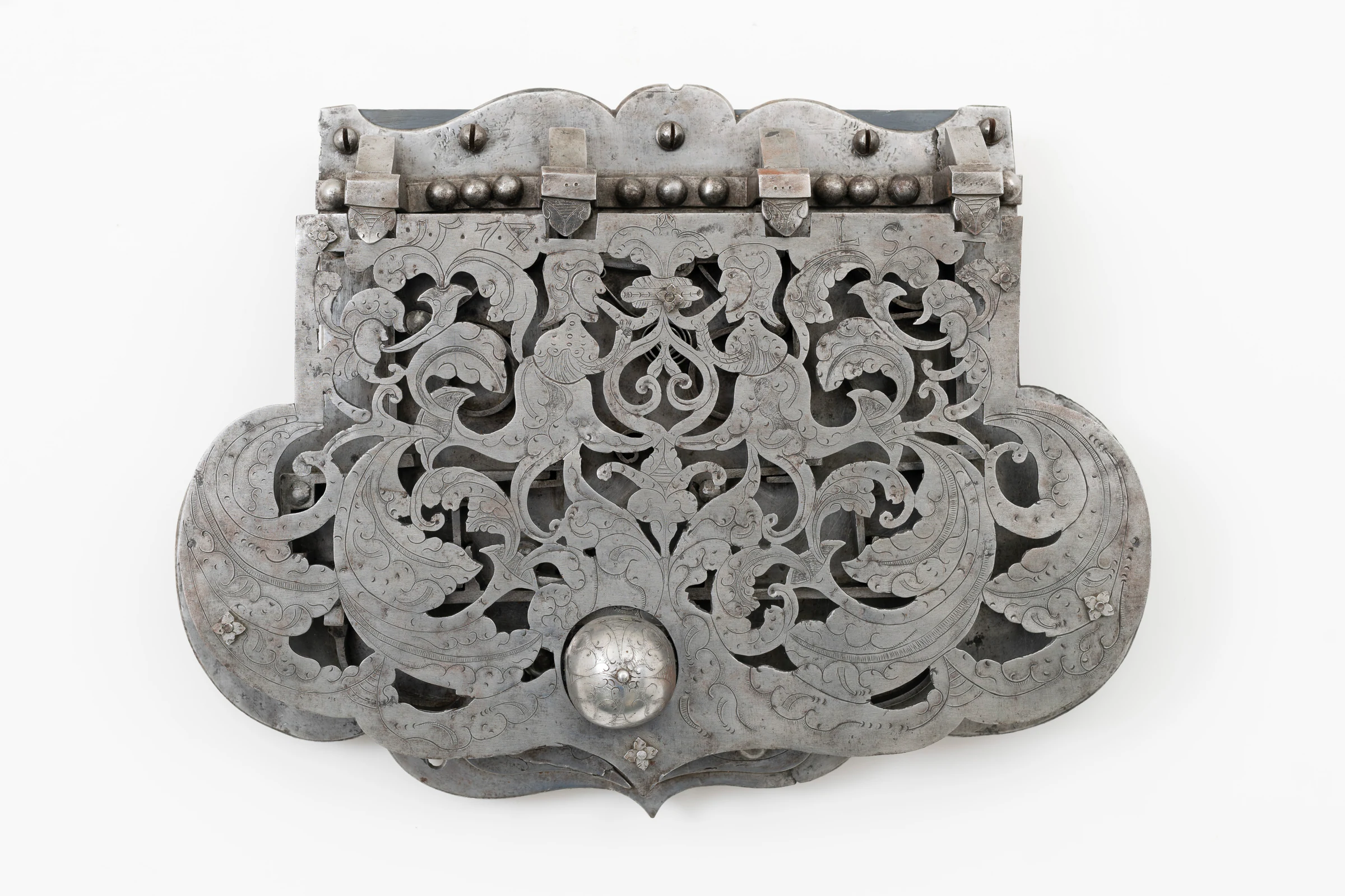 keys from the collection of Enzo Stella, installation view
