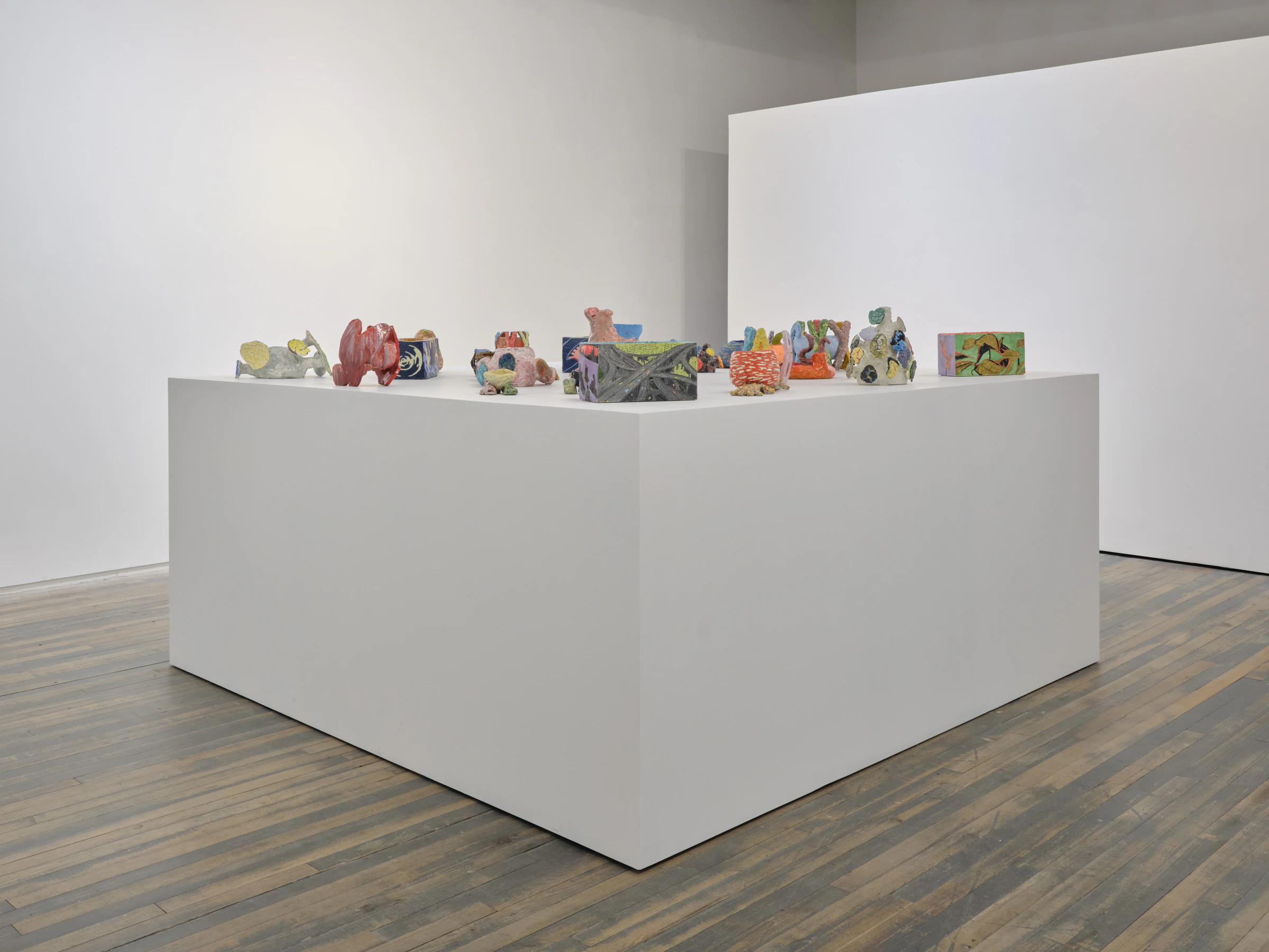 Adrian Schachter: Apples & Oranges, installation view