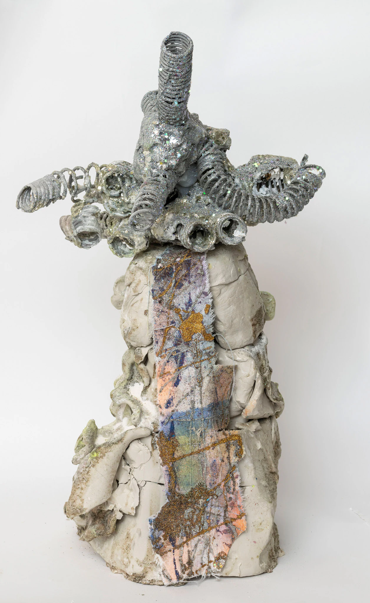 Coralla Maiuri, Un po Bigonzo, 2026, Mixed media on porcelain, 10 5/8 x 9 1/2 x 22 1/2 in 27 x 24 x 57 cm