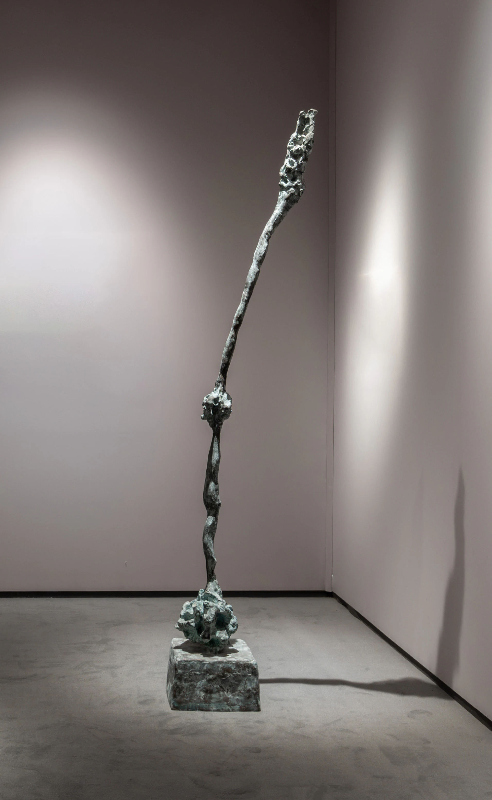 Alessandro Twombly, Untitled III, 2020, Edition 1/3, Bronze, 104 1/4 x 12 1/2 x 12 1/2 in 265 x 32 x 32 cm
