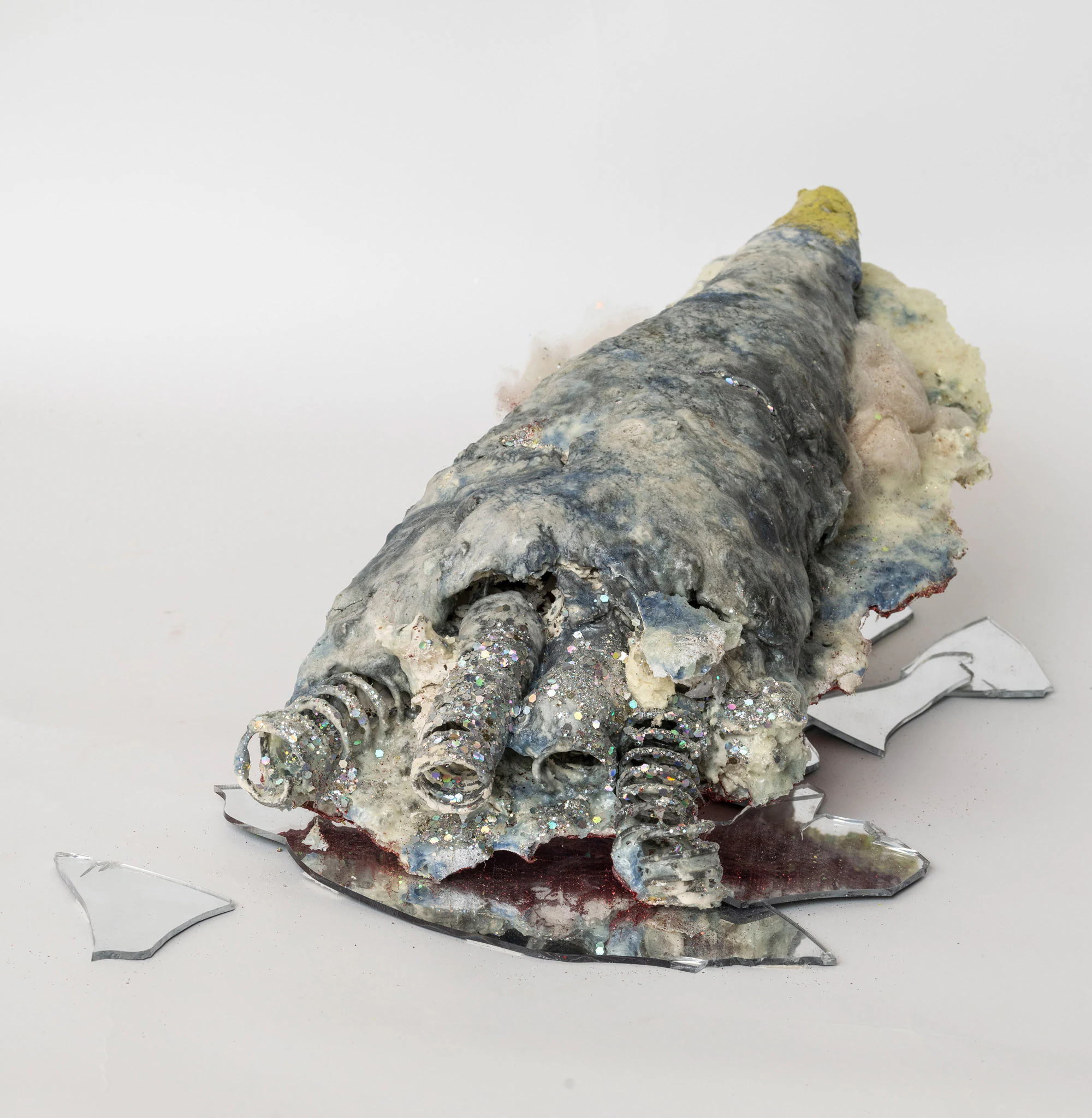 Coralla Maiuri, Meraviglia aereonatica, 2026, Mixed media on porcelain, 21 5/8 x 9 7/8 x 7 1/2 in; 55 x 25 x 19 cm