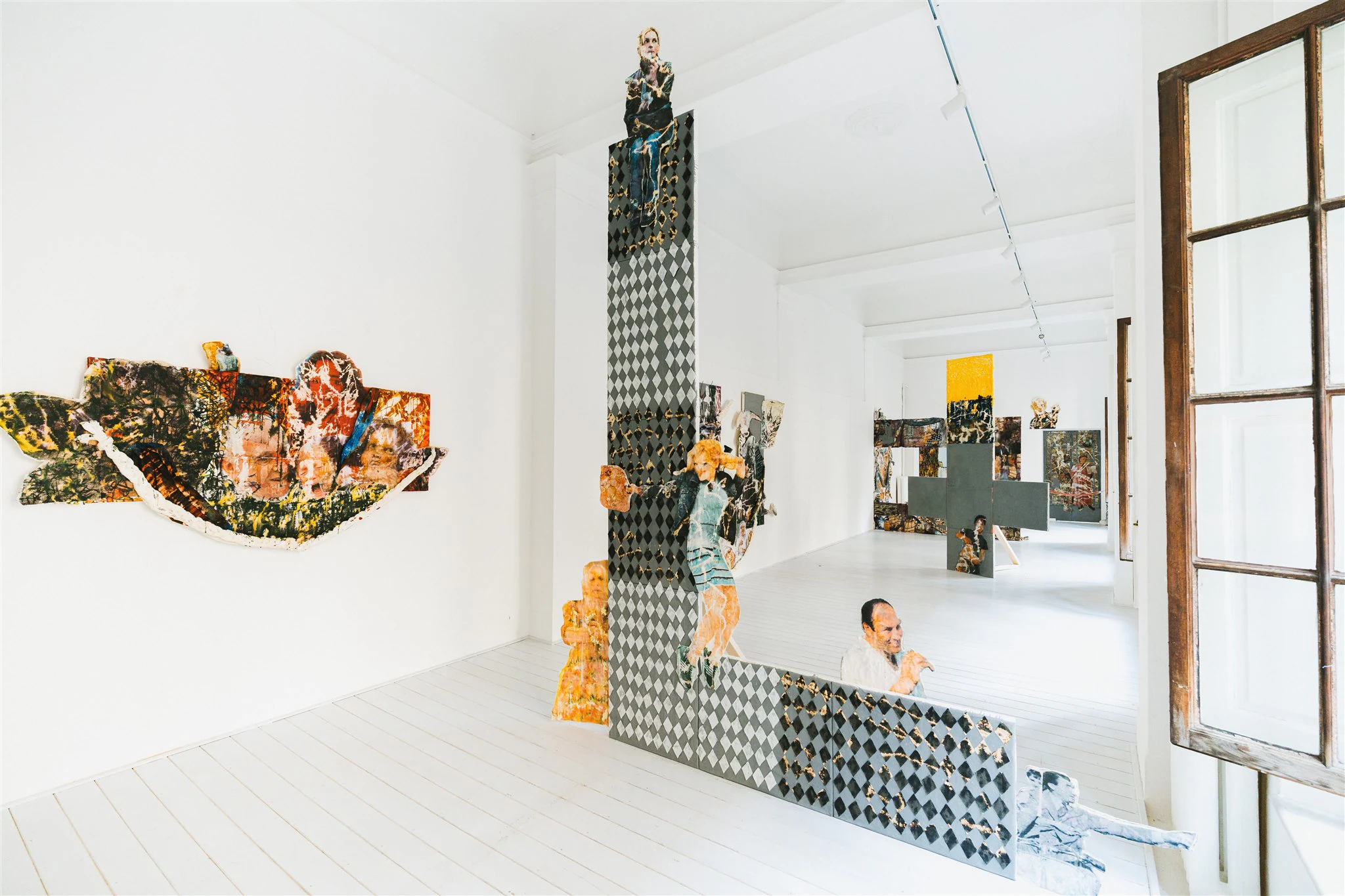 Monsieur Zohore: Tutto, installation view