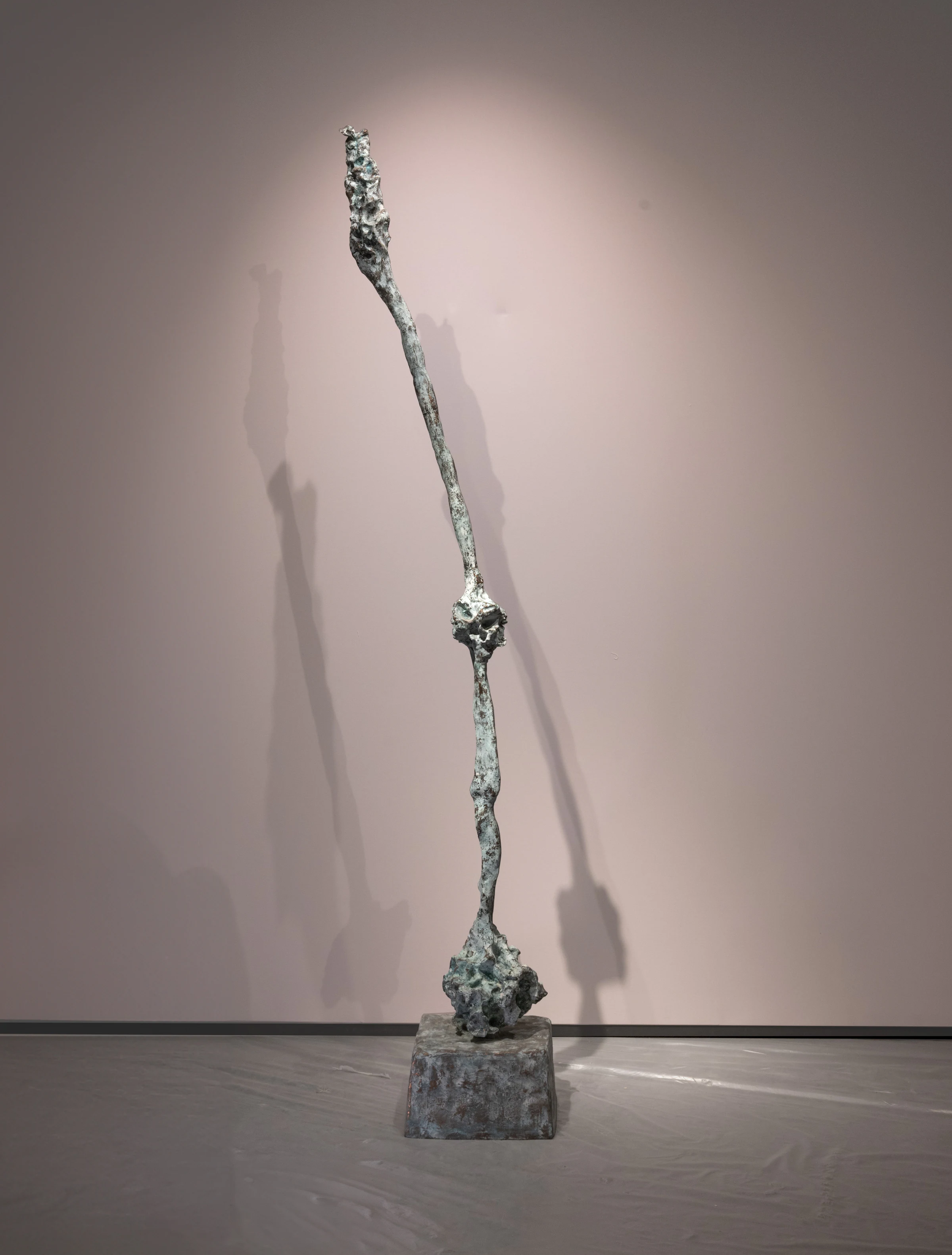 Alessandro Twombly, Untitled I, 2020, Edition 2/3, Bronze, 94 1/2 x 12 1/2 x 12 1/2 in 240 x 32 x 32 cm