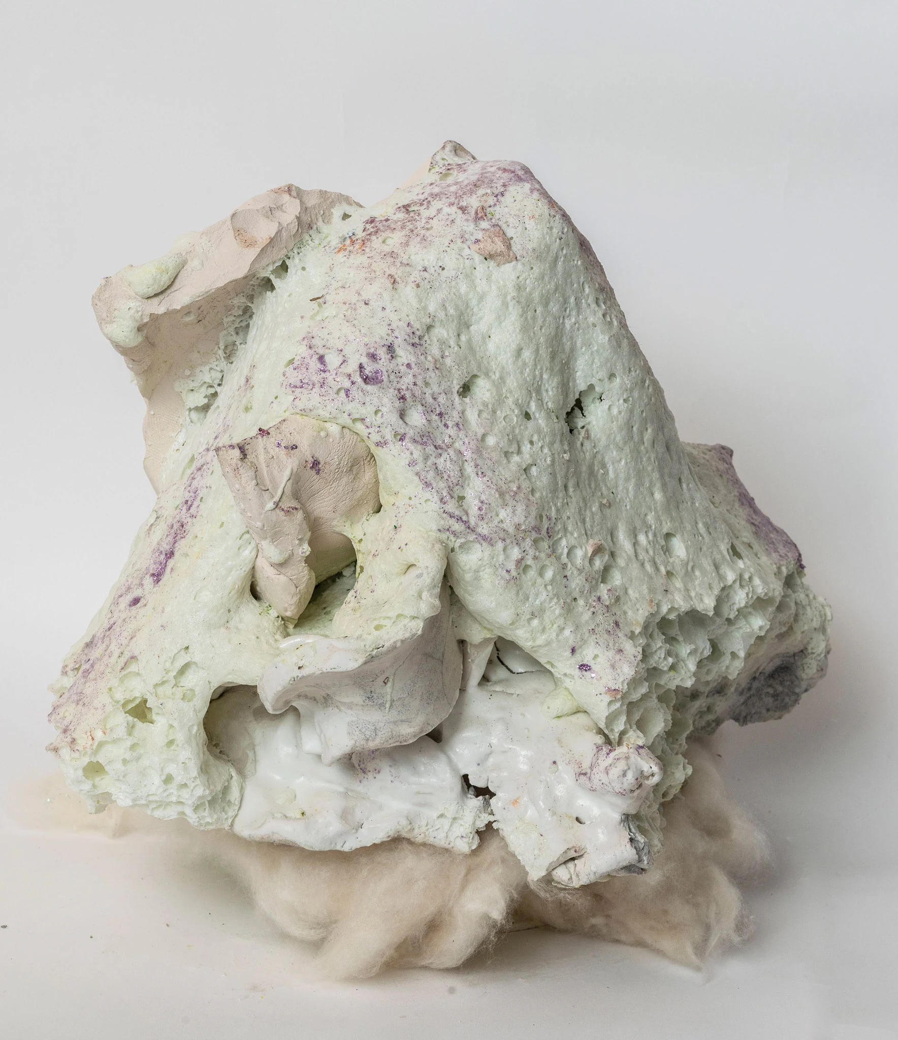 Coralla Maiuri, Al₂Si₂O₅(OH)₄ porcellana lavica inglobatrice, 2026, Mixed media on porcelain, 12 5/8 x 15 3/4 x 13 3/8 in 32 x 40 x 34 cm